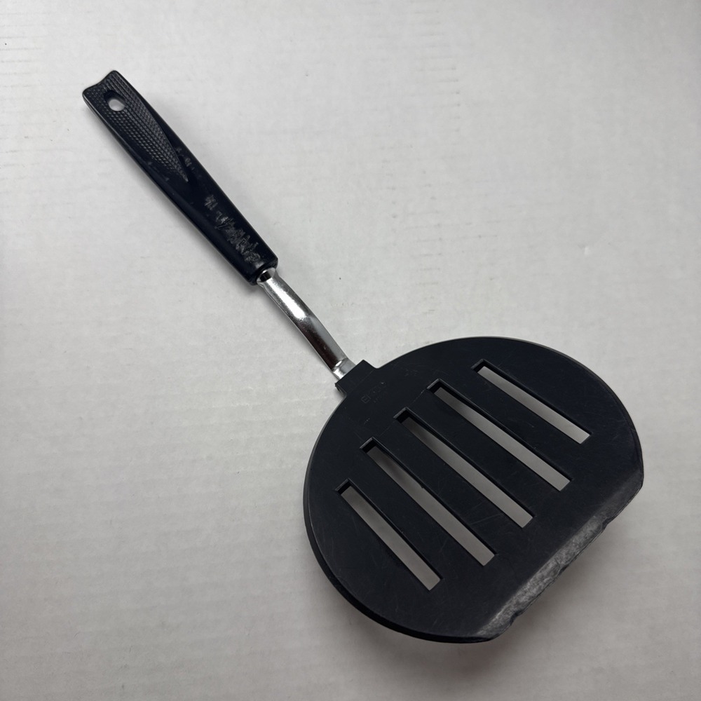 Vintage EKCO WIDE Slotted Spatula Turner Flipper Black Nylon Plastic Handle 10"